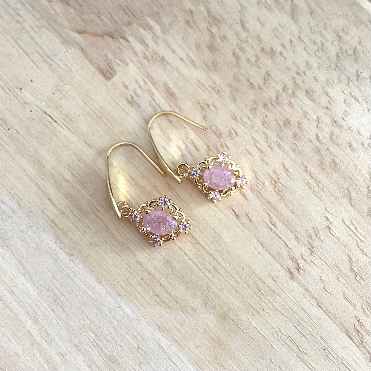 boucles rose vintage