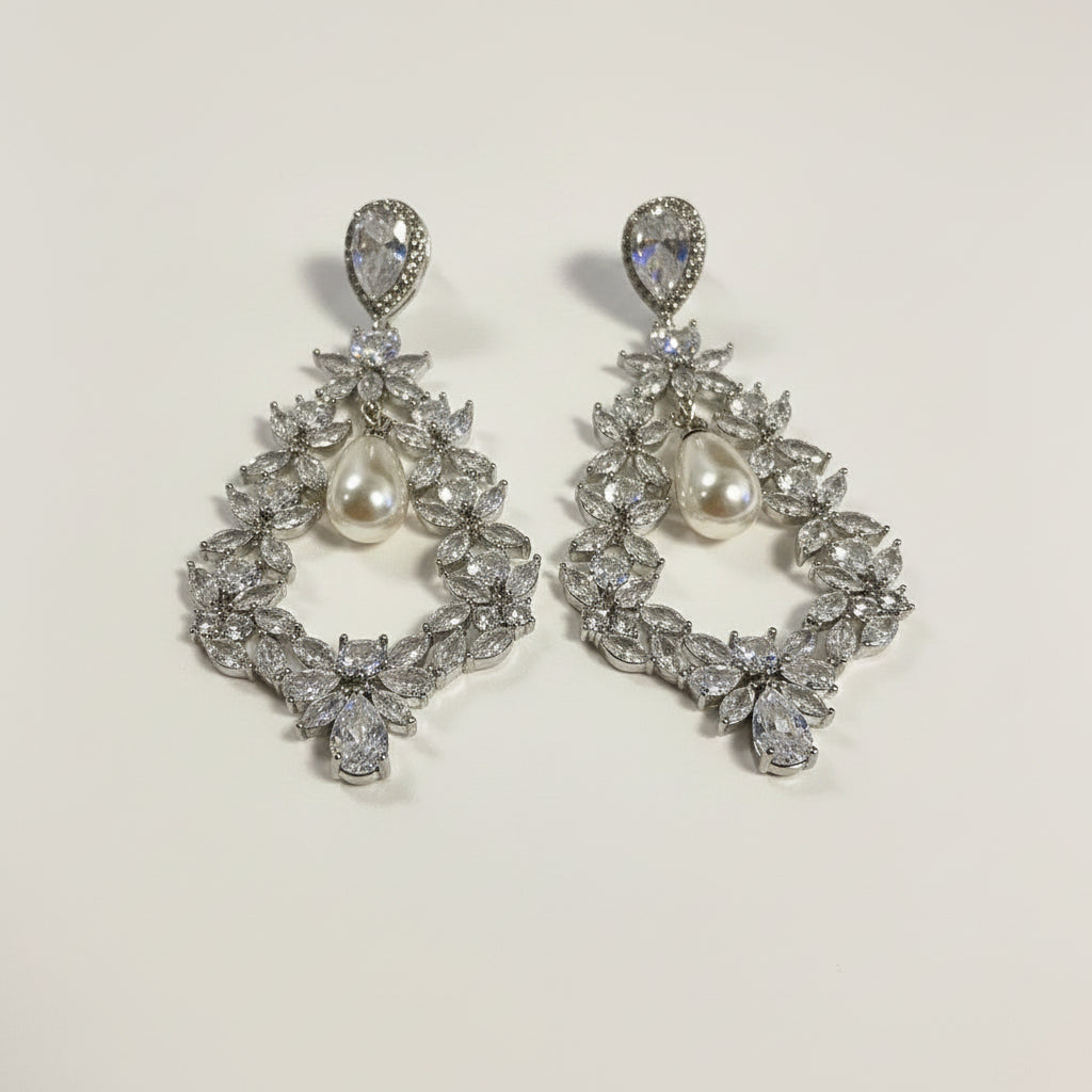 Boucles Longues Pendantes de Mariage en Forme de V avec Zircons et Perles Goutte - Élégance Étincelante