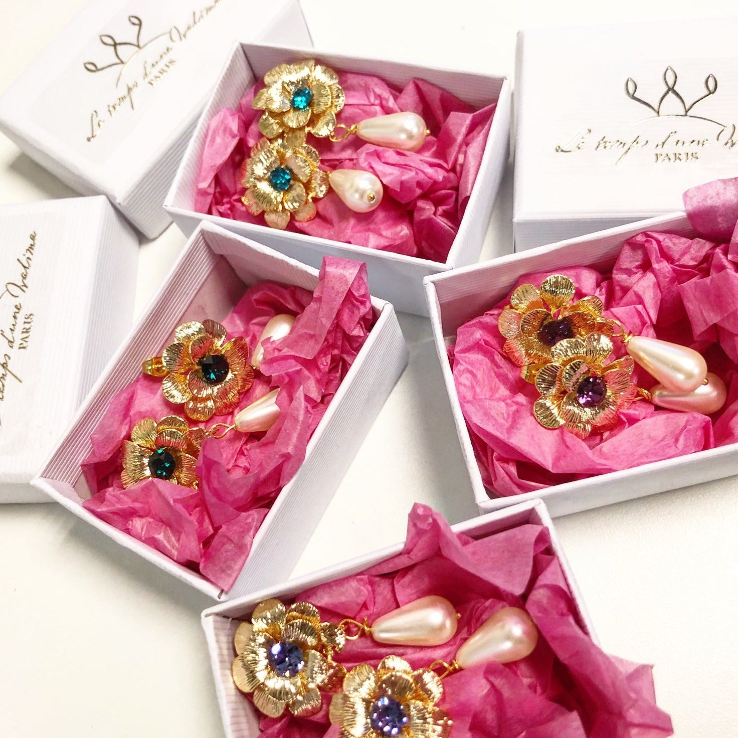 Boucles d'oreilles mariage colorées
