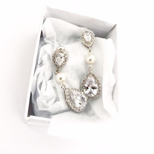 Boucles d'oreilles de mariage zircon et perles les précieuses