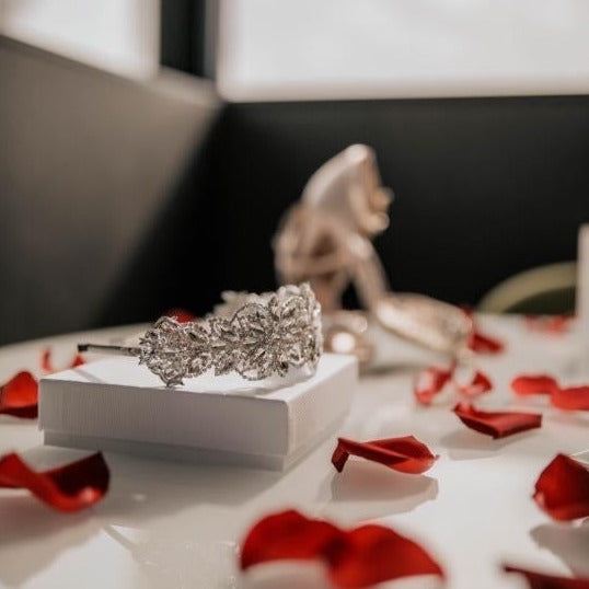 Couronne en strass mariage oriental 