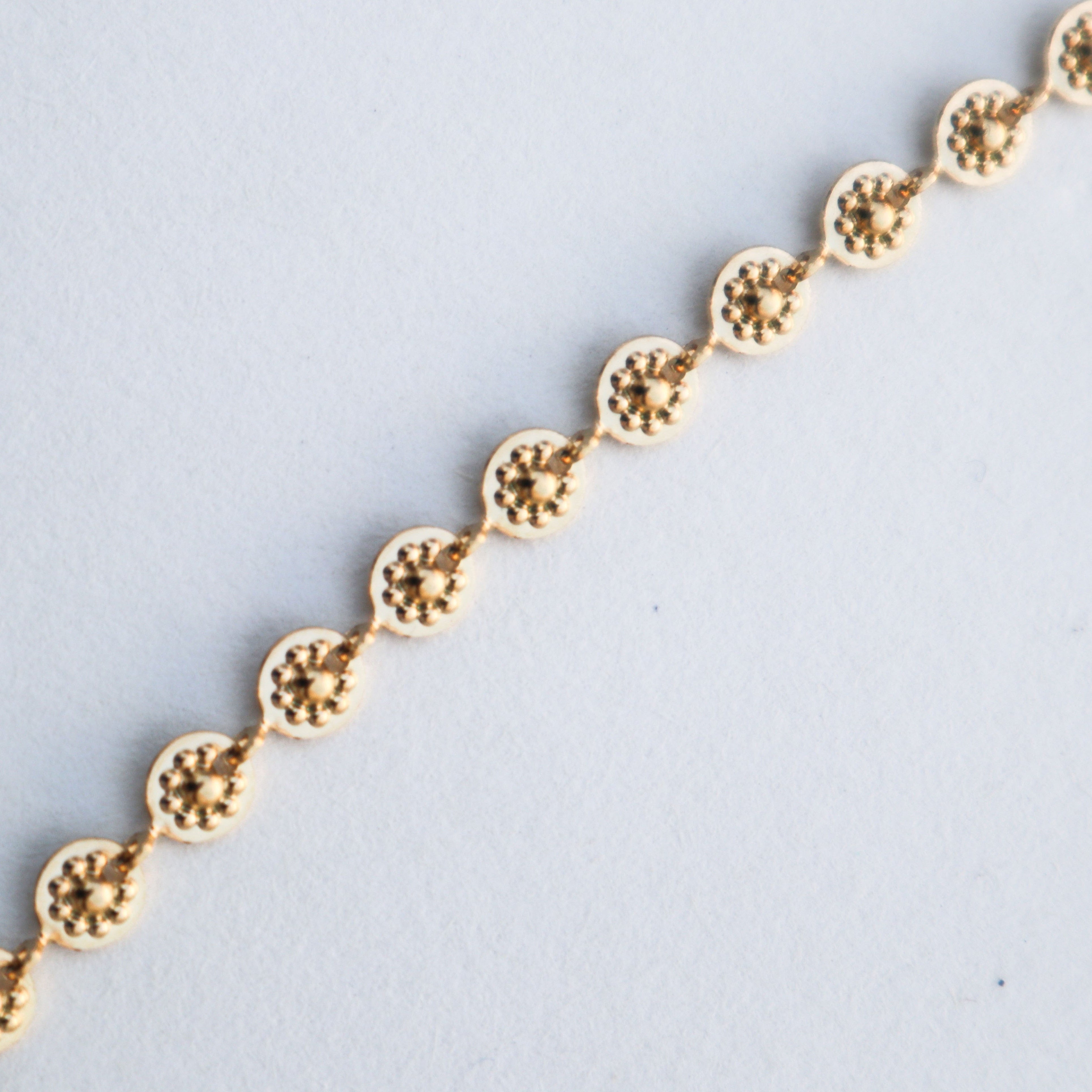 Bracelet doré en acier inoxydable Marguerite - Le Temps d'une Walima