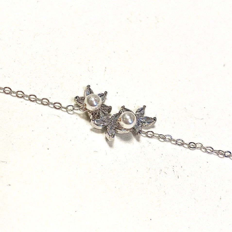 Bracelet de mariage Laura feuillage zircon et perles