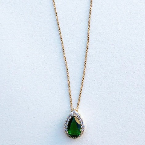 Collier émeraude et acier inoxydable