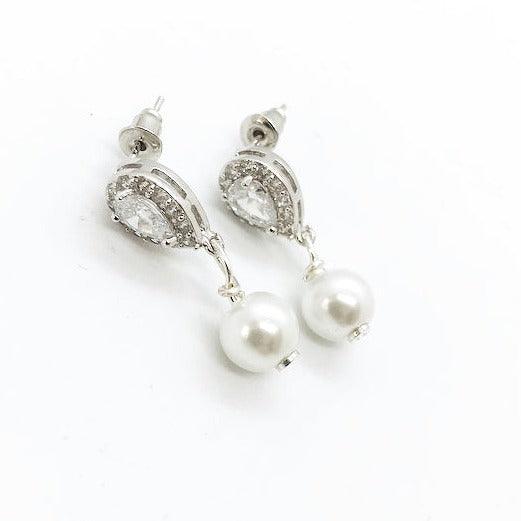 Boucles d'oreilles mariage en perle et  goutte zircon 