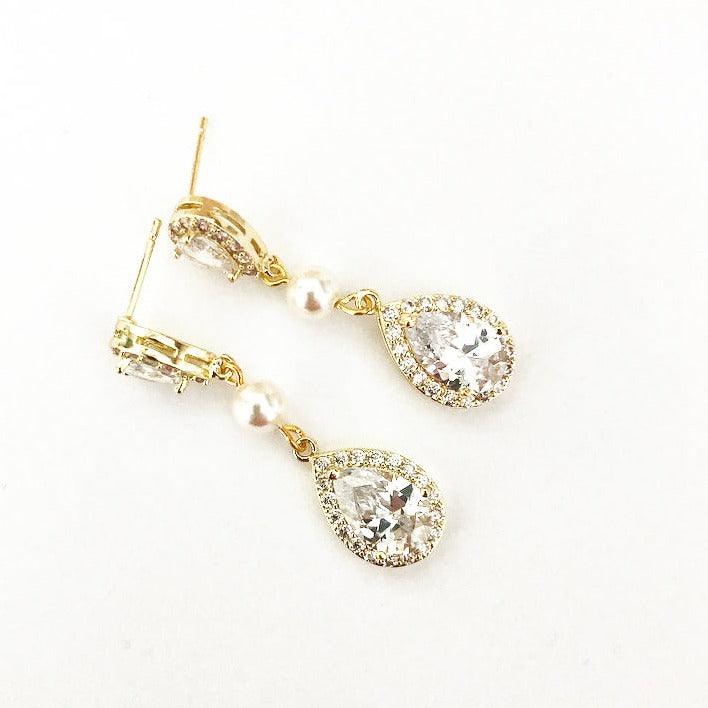 Boucles d'oreilles de mariage zircon et perles les précieuses