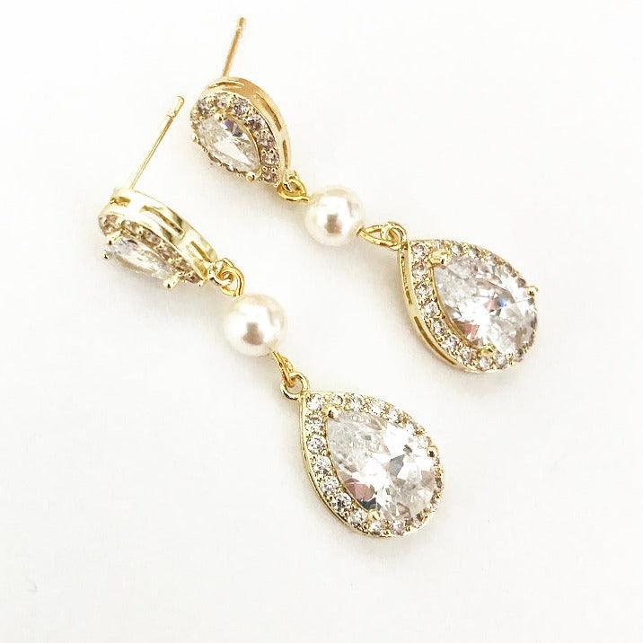 Boucles d'oreilles de mariage zircon et perles les précieuses