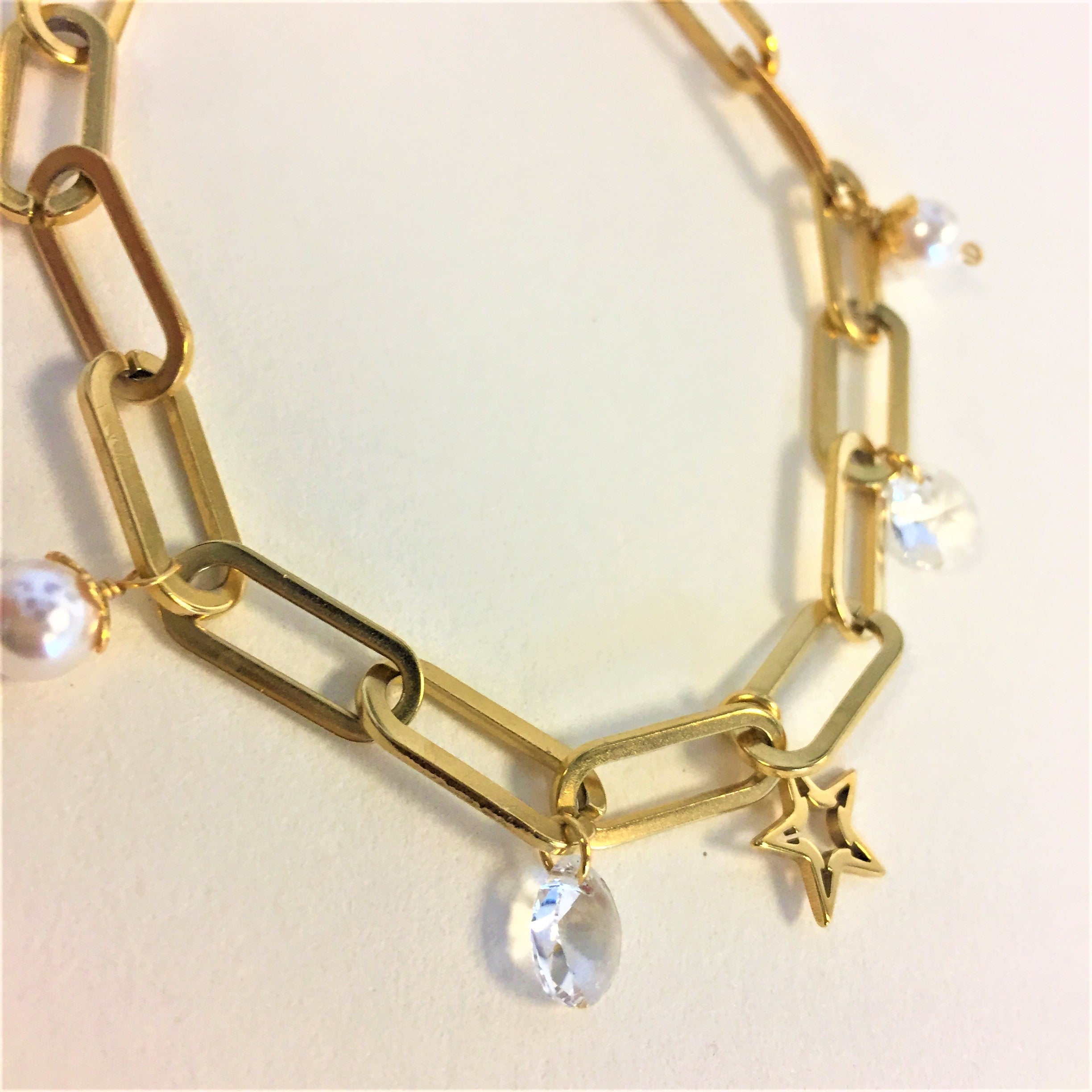 Gourmette dorée en acier inoxydable perles nacrées et cristaux Swarovski ® - Le Temps d'une Walima