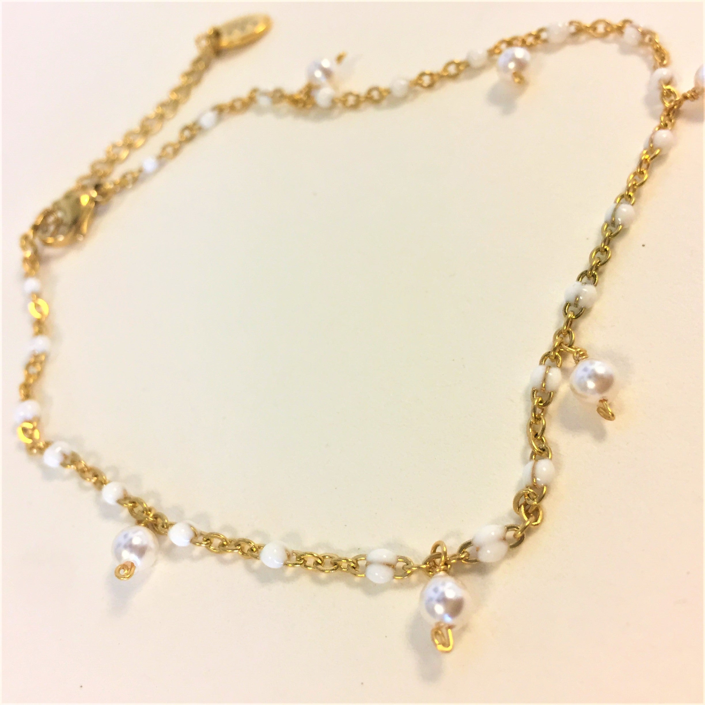 Bracelet de cheville doré en acier inoxydable perles nacrées - Le Temps d'une Walima